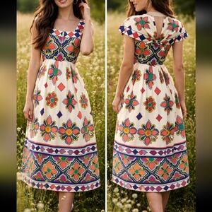 RARE VINTAGE MOLLIE PARNIS Floral Maxi Dress in Cream Cotton XSmall-Small